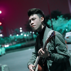 日韩家族强奸乱淫性生活影片
